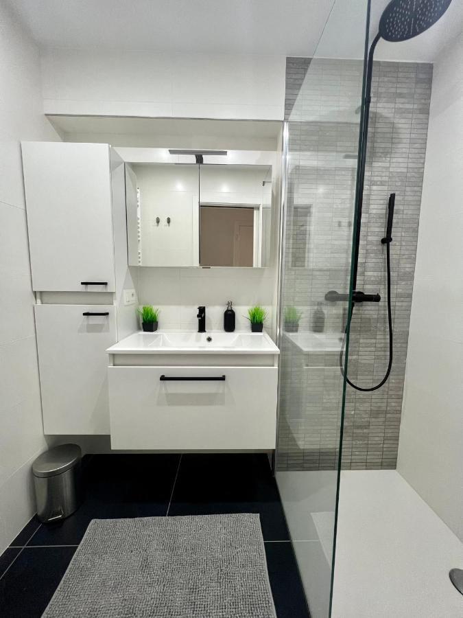 Zeedijk Family Apartment นอคเคอ-เฮสท์ ภายนอก รูปภาพ